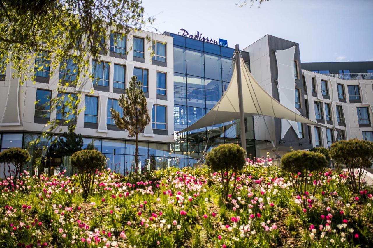 Radisson Blu Готель