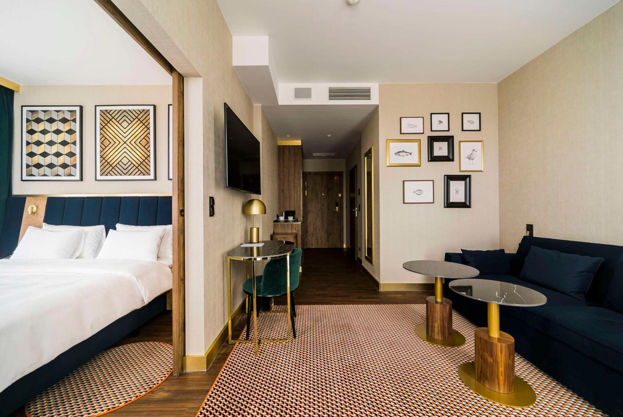 Готель Radisson Blu